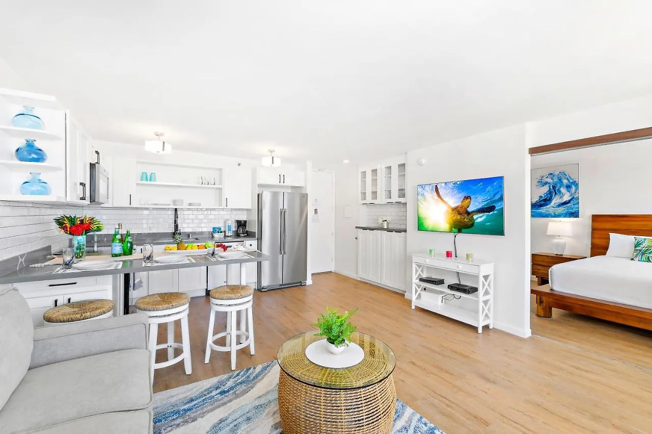 Beautifully Remodeled Ocean View Condo With Free Parking Honolulu