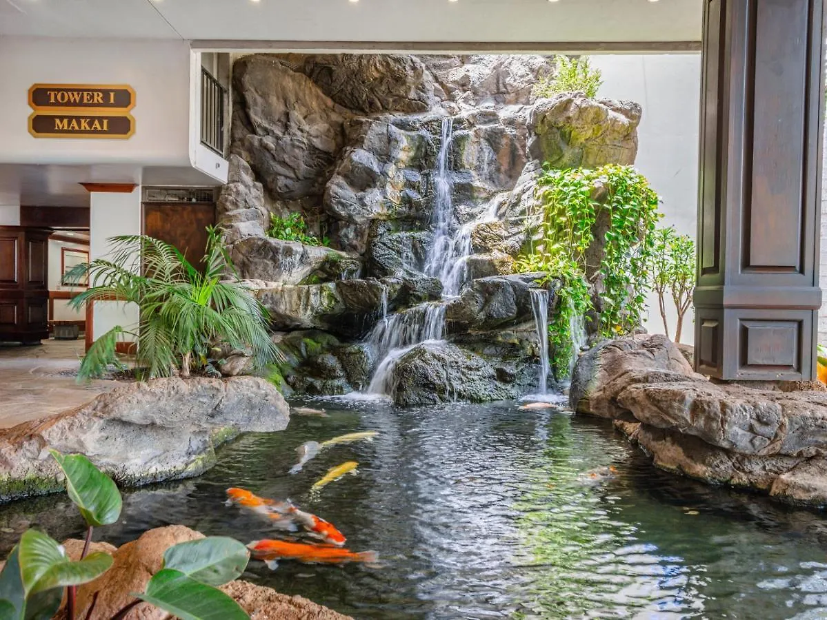 Beautifully Remodeled Ocean View Condo With Free Parking Honolulu 0*,