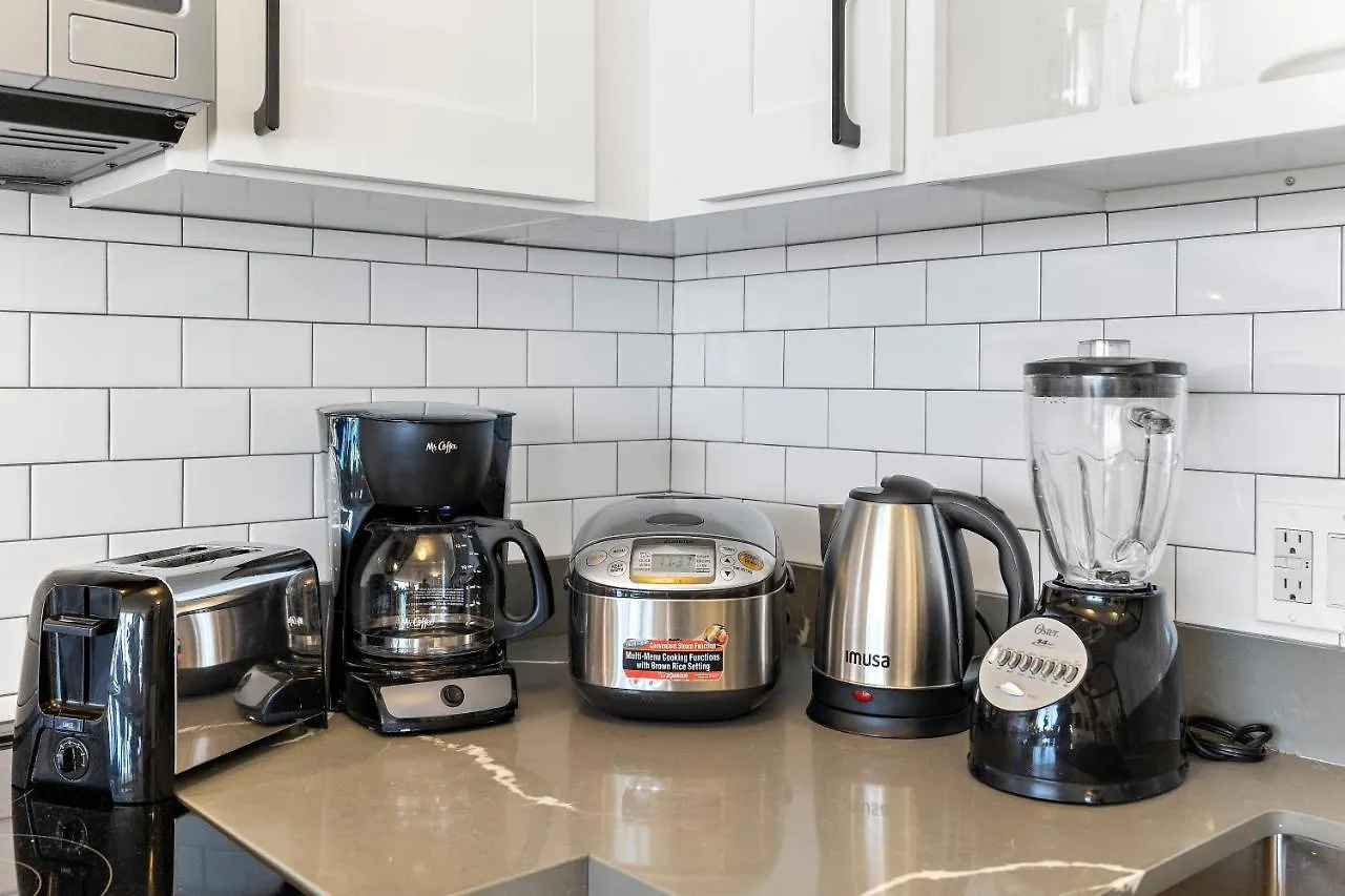 شقة Beautifully Remodeled Ocean View Condo With Free Parking هونولولو