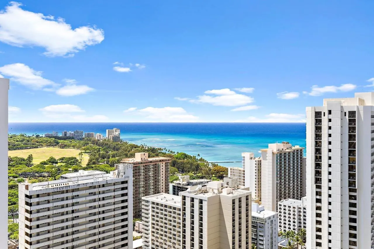 Beautifully Remodeled Ocean View Condo With Free Parking هونولولو شقة