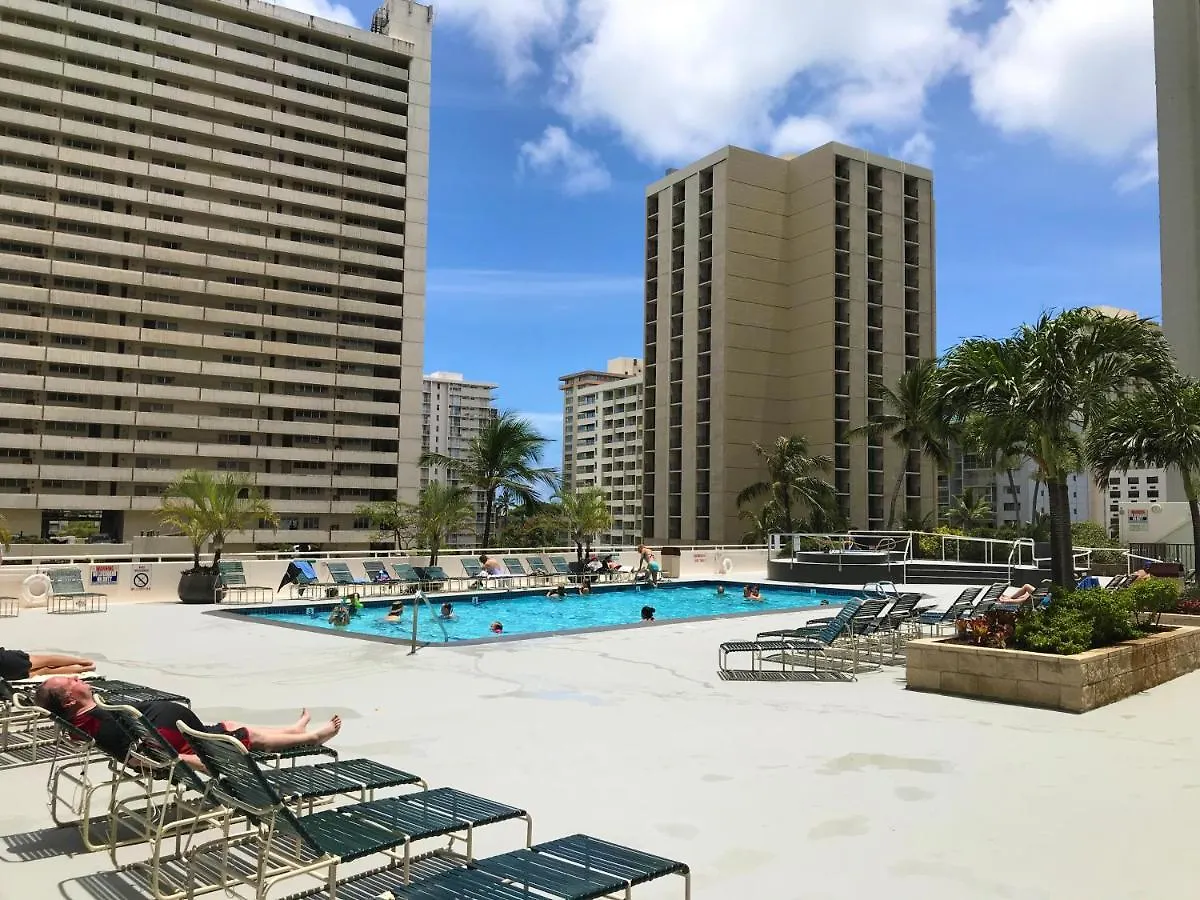 شقة Beautifully Remodeled Ocean View Condo With Free Parking هونولولو